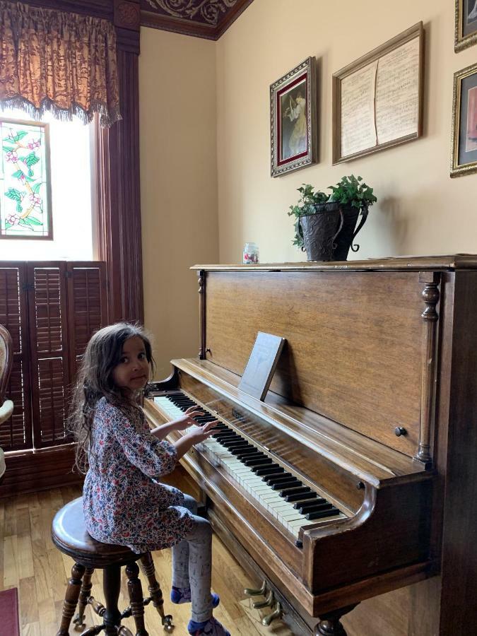 푸에블로 Edgar Olin House (Adults Only) B&B 외부 사진